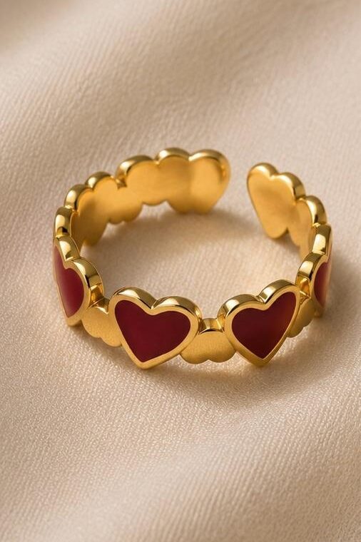 Anillo Corazones Carmesí