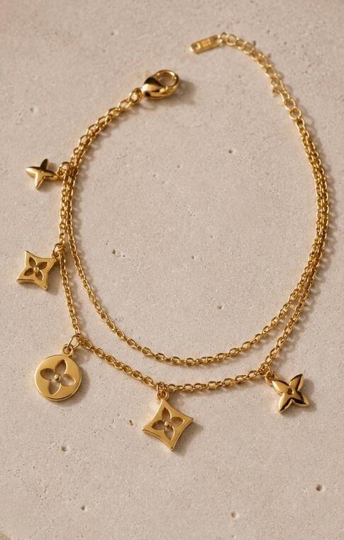 Pulsera Trébol y Estrellas